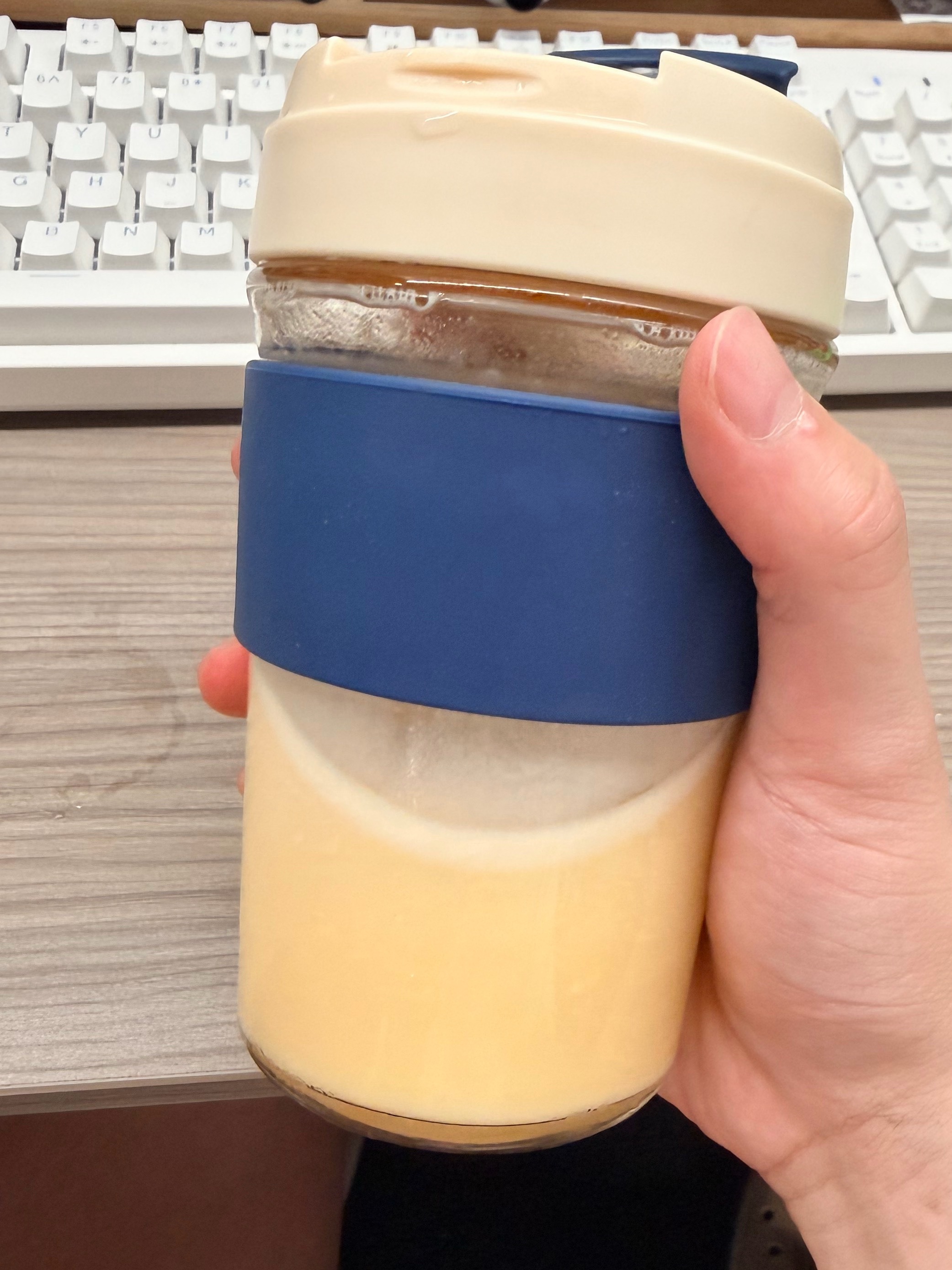 开始健身之后，奶茶咖啡也不喝了天天就在喝蛋白粉