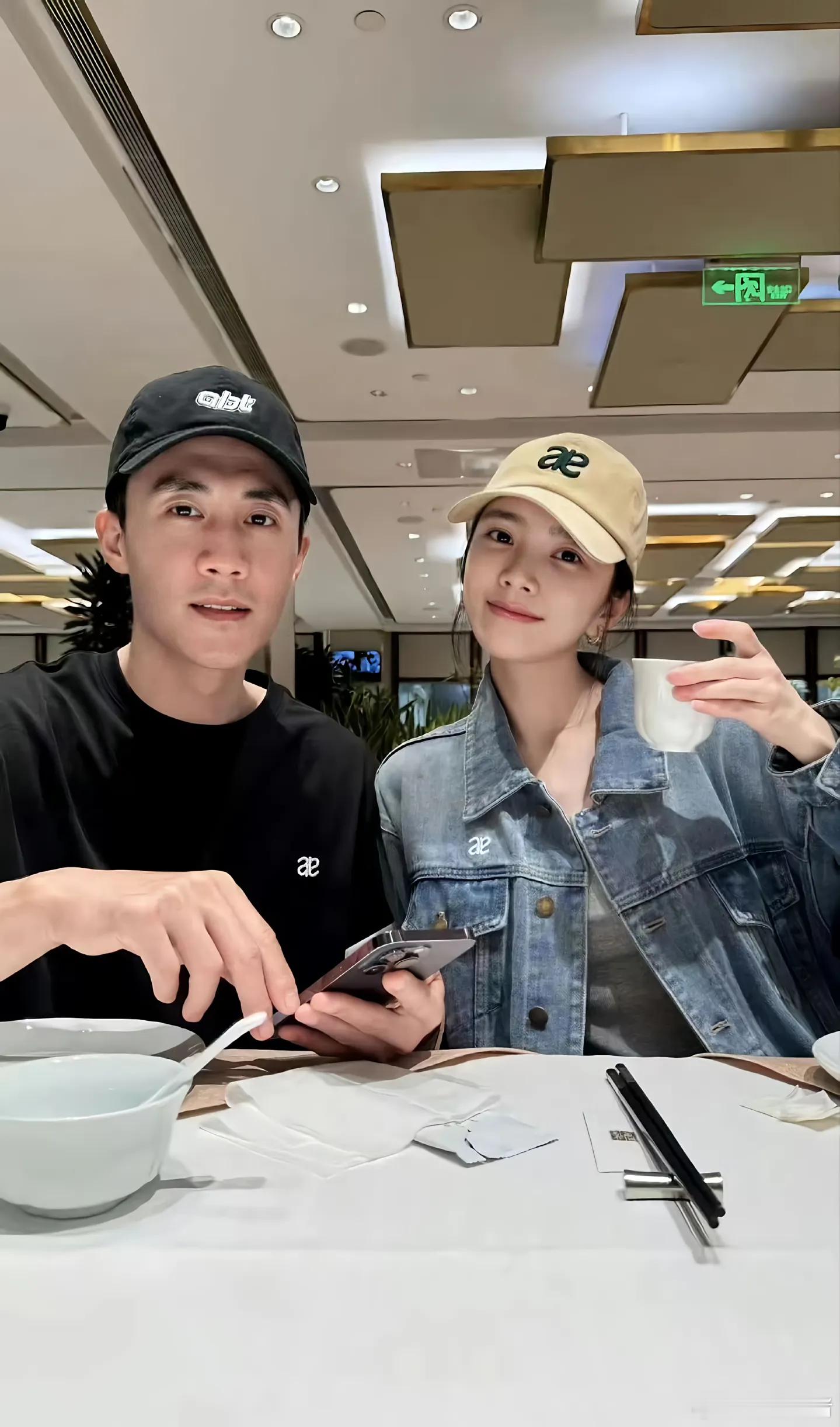 杜淳妻子回应没办婚礼及时不办婚礼也能幸福，祝你永远是杜淳的小宝贝 ​​​