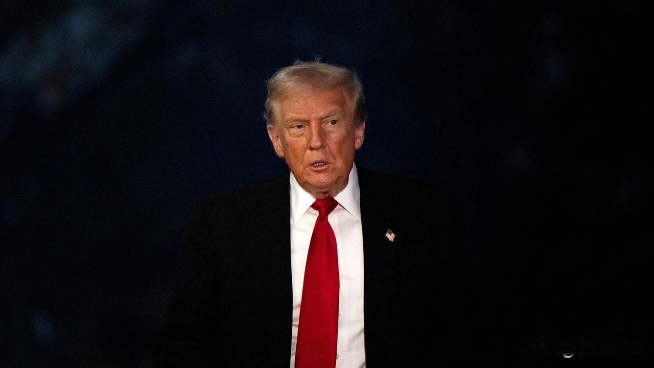 美名记塔克·卡尔森称特朗普即将对委内瑞拉宣战
 


美国知名记者塔克·卡尔森在