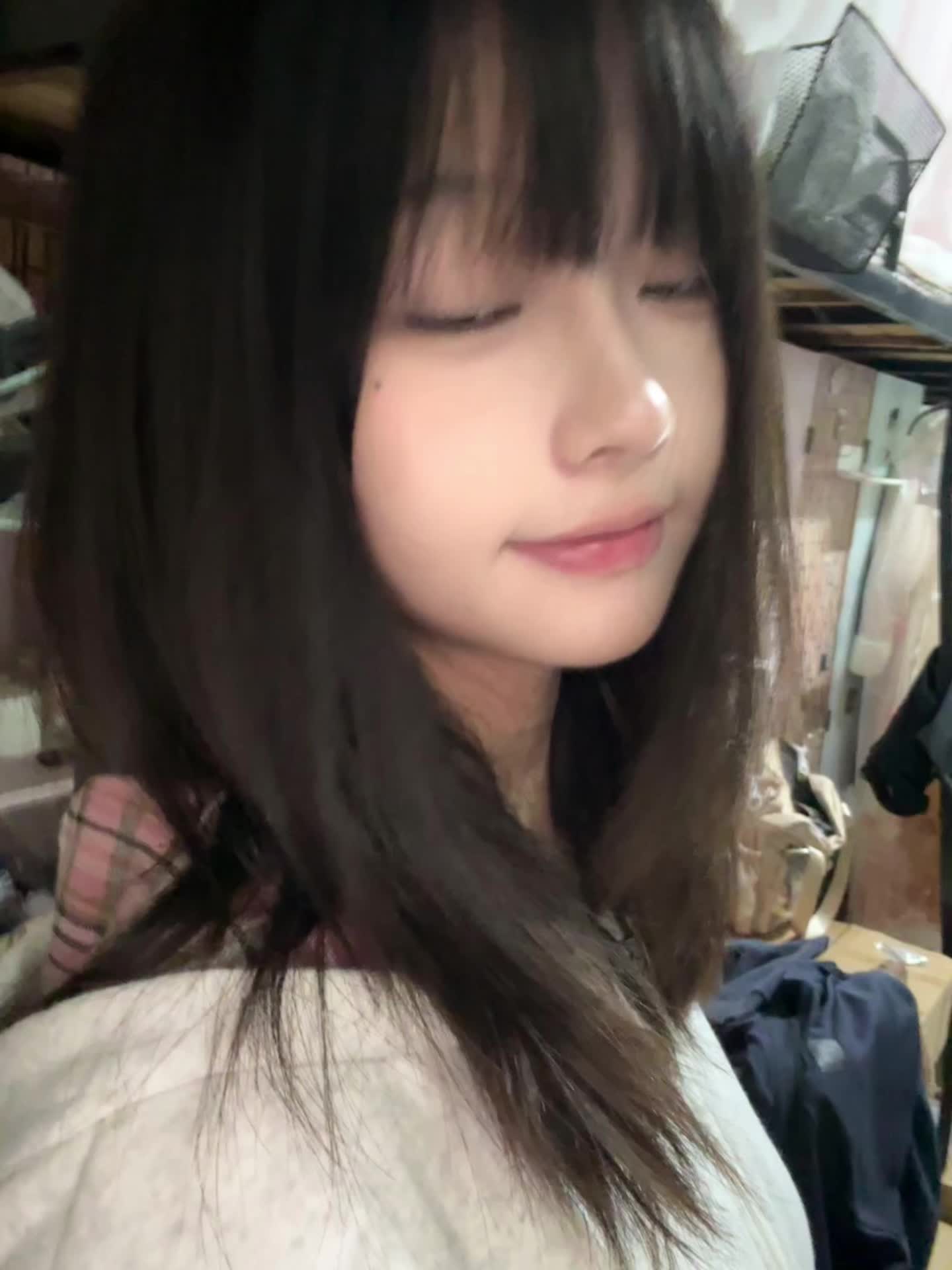 你的城市又下雨了，最先打湿的是我的眼睛