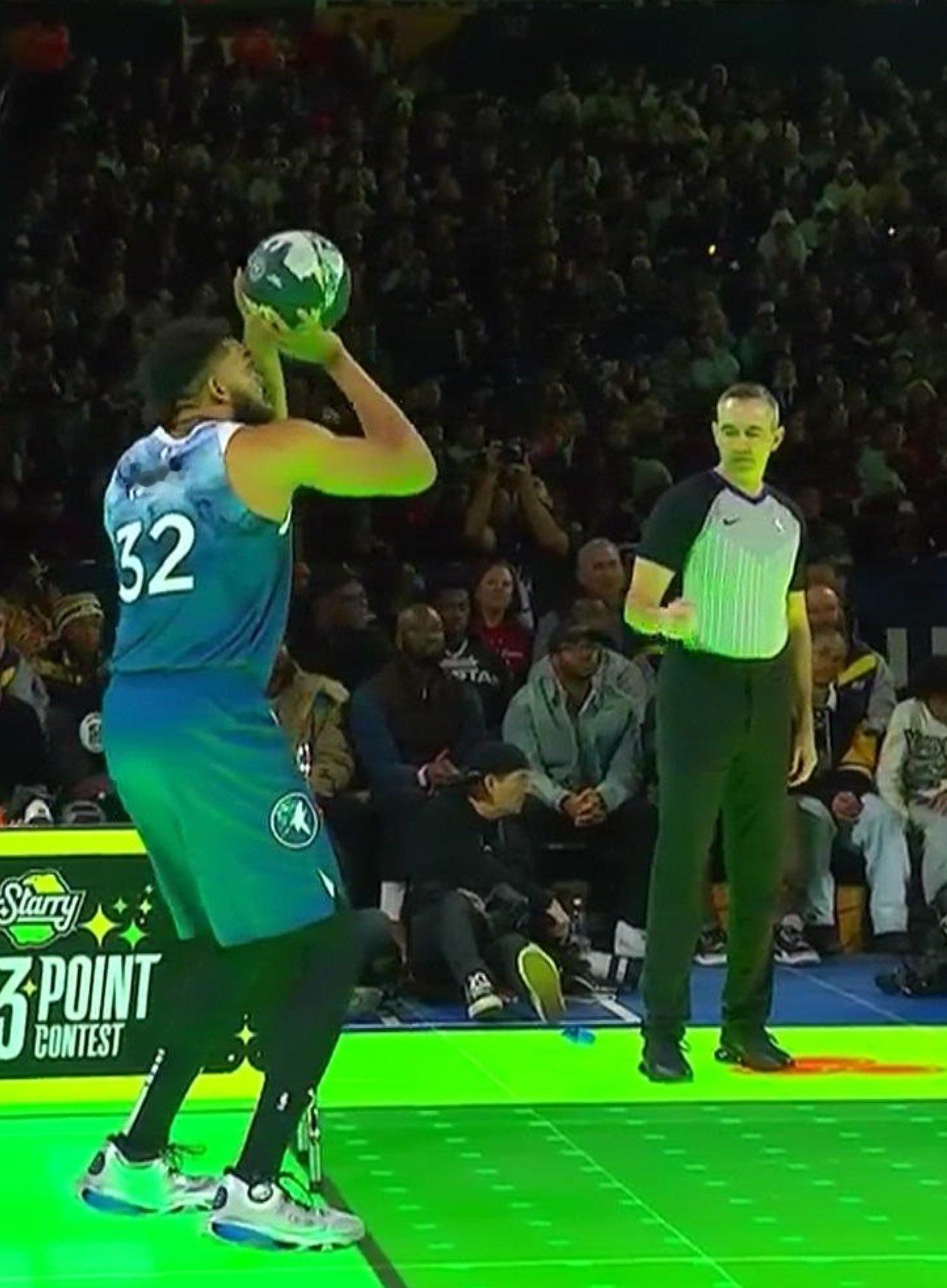 裁判：兄弟你越界了[doge][doge]唐斯：这是聪明的三分罢了[笑cry]#