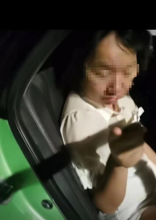 西安警方：“长期乘坐出租车不给钱”女子杨某已被刑事拘留
不得不说这就是舆论的魅力