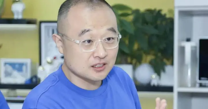 从大厂离职后，他抵押房产创业，爆款年销10万件