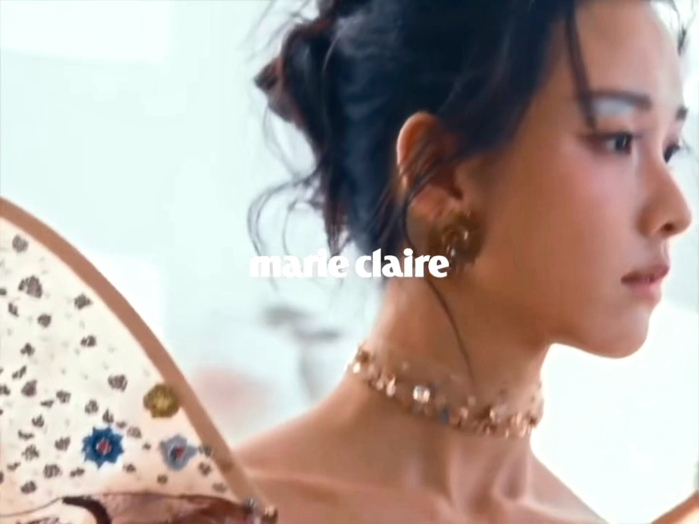 嘟嘟这个杂志花絮太美了！！等新造型大图陈都灵海外杂志花絮