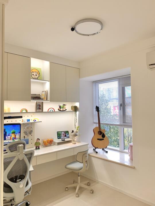 9㎡书房➕衣帽间，多功能小空间被我玩透了