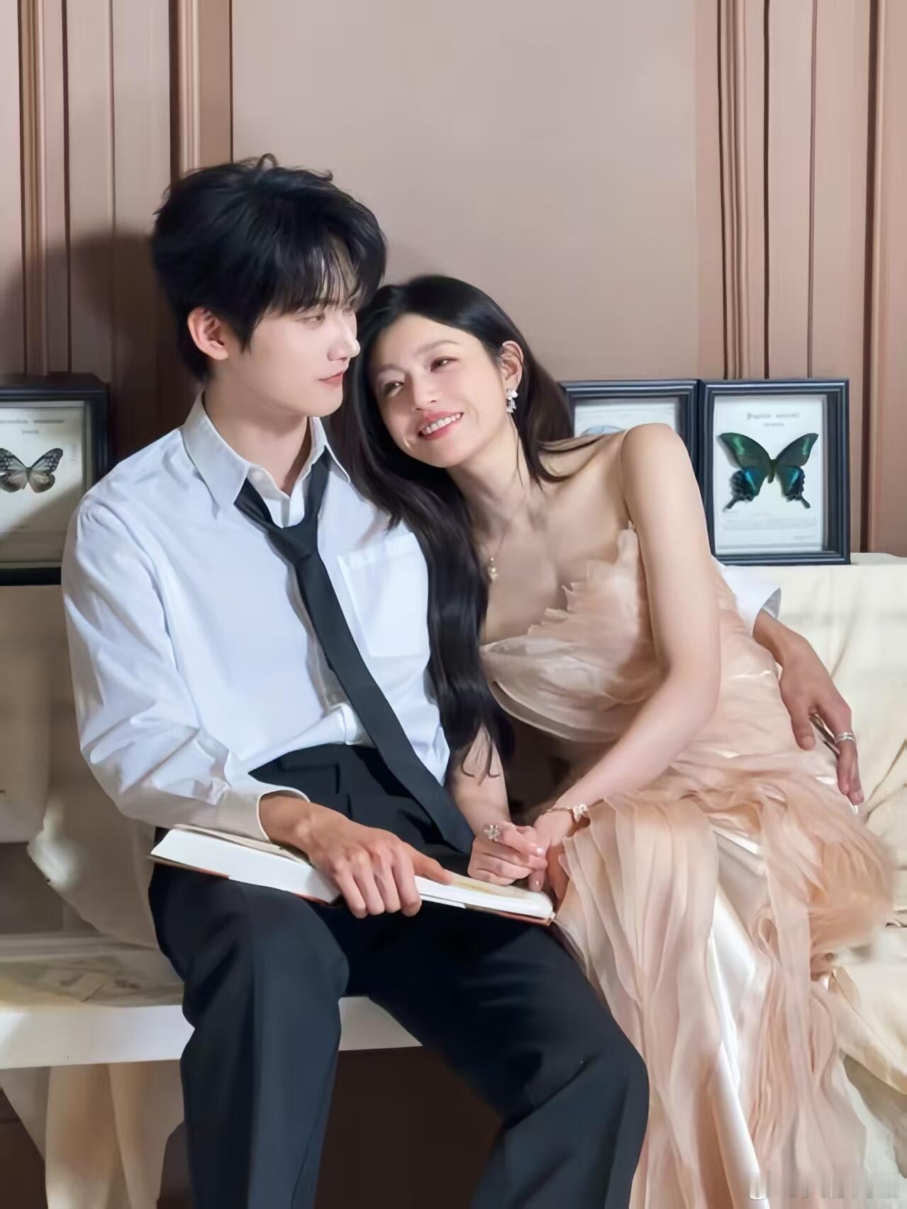 文亦娱乐《狙击蝴蝶》：李雾改志愿，无意“捅”伤岑矜在《狙击蝴蝶》里，李雾跟成睿去