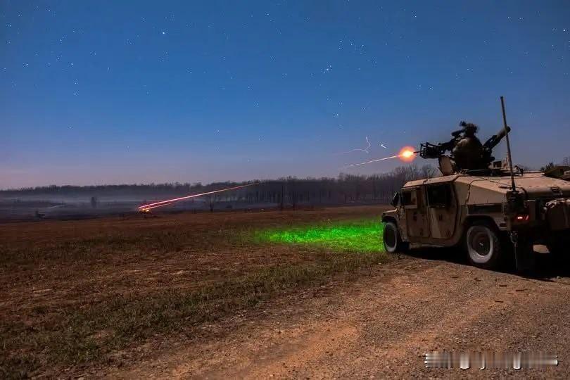 ⚔️🇺🇸 美国正在进行大规模“致命雄鹰”演习

“致命雄鹰”全面演习于1月1