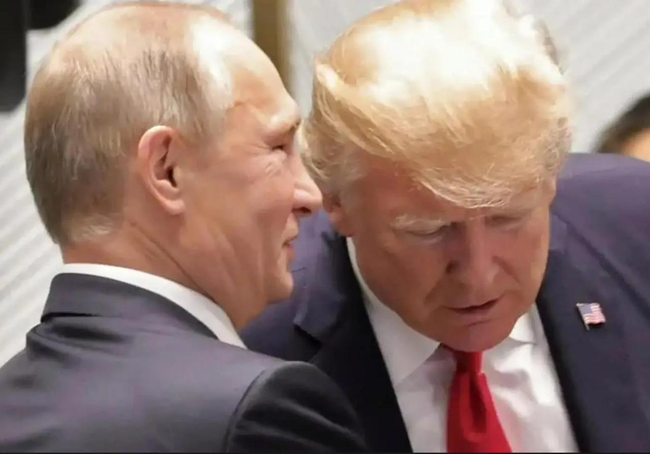 在特朗普批准的28点和平计划里，相较于乌克兰割让领土，让俄罗斯重返G7更值得关注