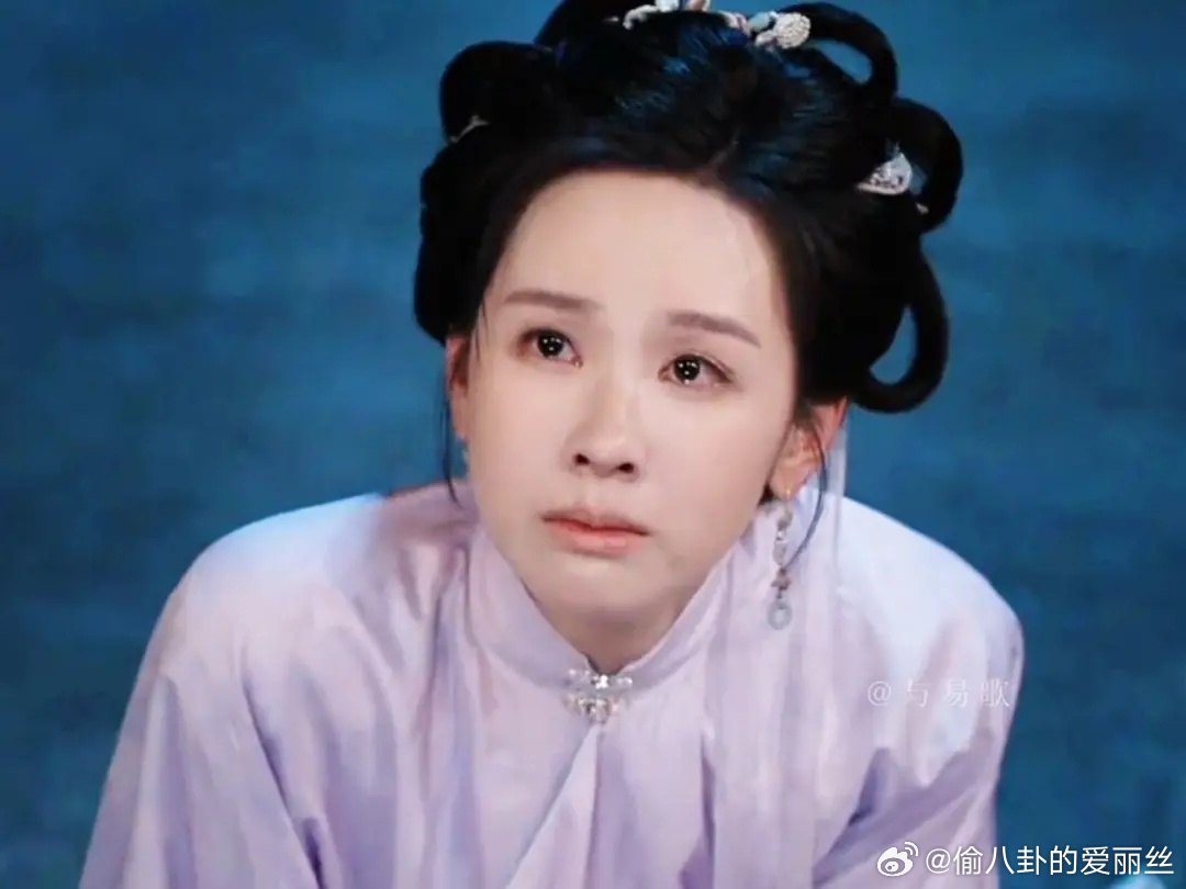 🍊和陈都灵谁在剧里的表现更好呀 