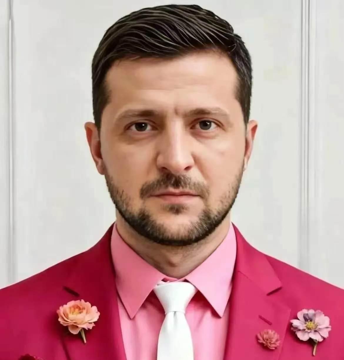 乌克兰消息！总统泽连斯基宣布了：
3月23日，乌克兰总统泽连斯基突然宣布，已同莫