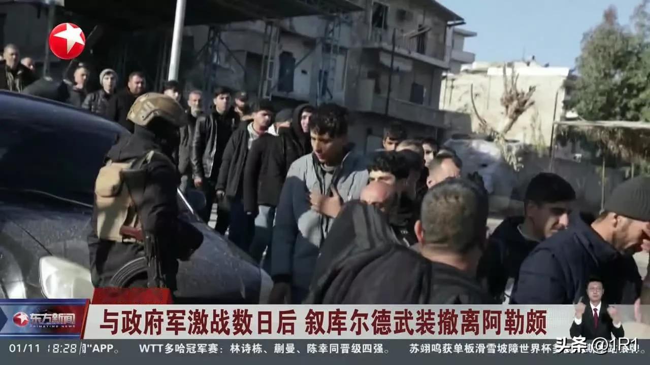 突发血战！叙过渡政府撕协议围攻库尔德，15万人流离失所
 
叙过渡政府突然增兵阿