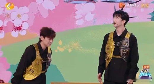 何老师不语只一味的本色出演何老师在《你好星期六》里喊 “这班不上了”，那声嘶力竭