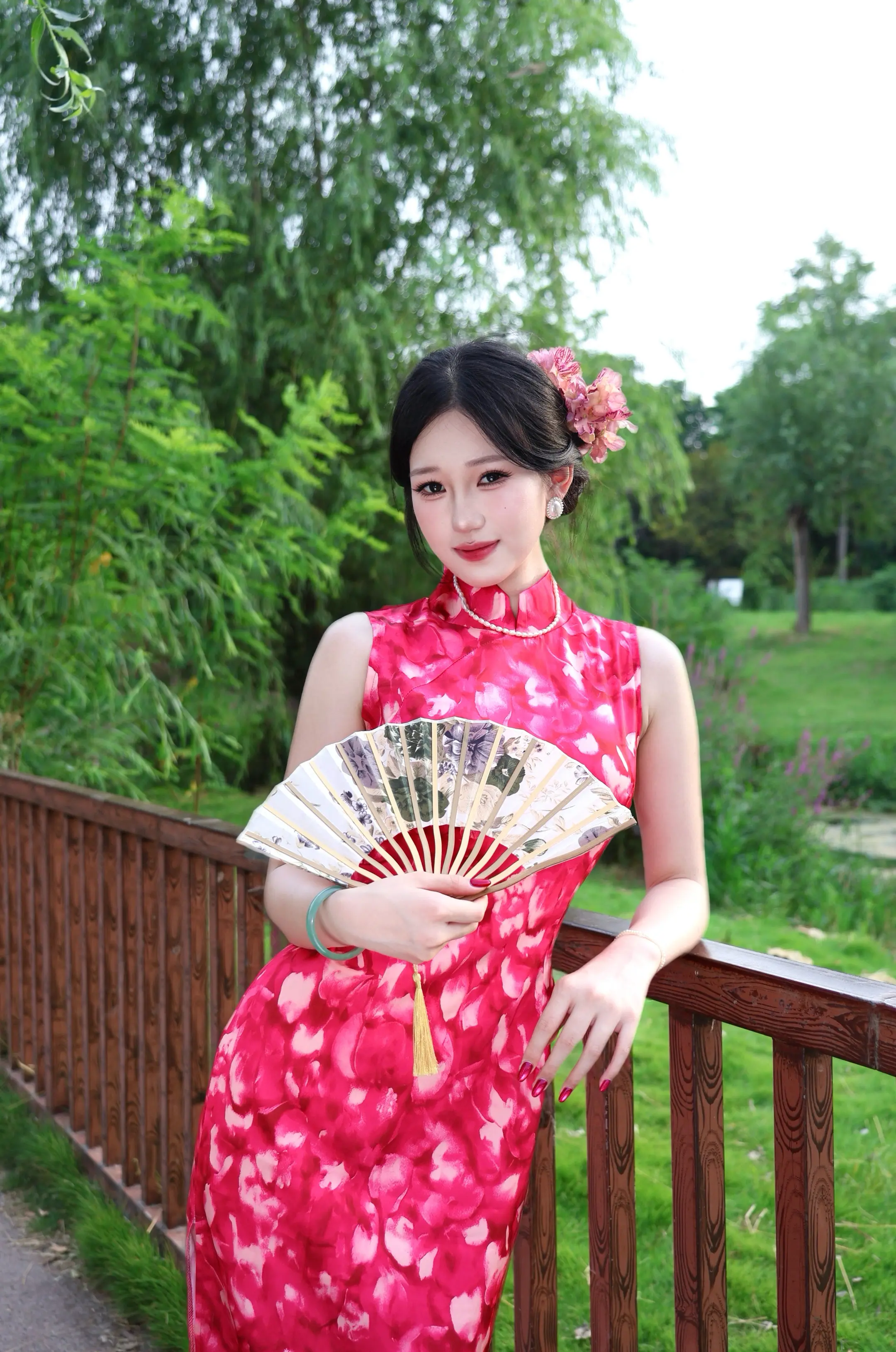 纵此生也不过百岁 何必沾染愁滋味