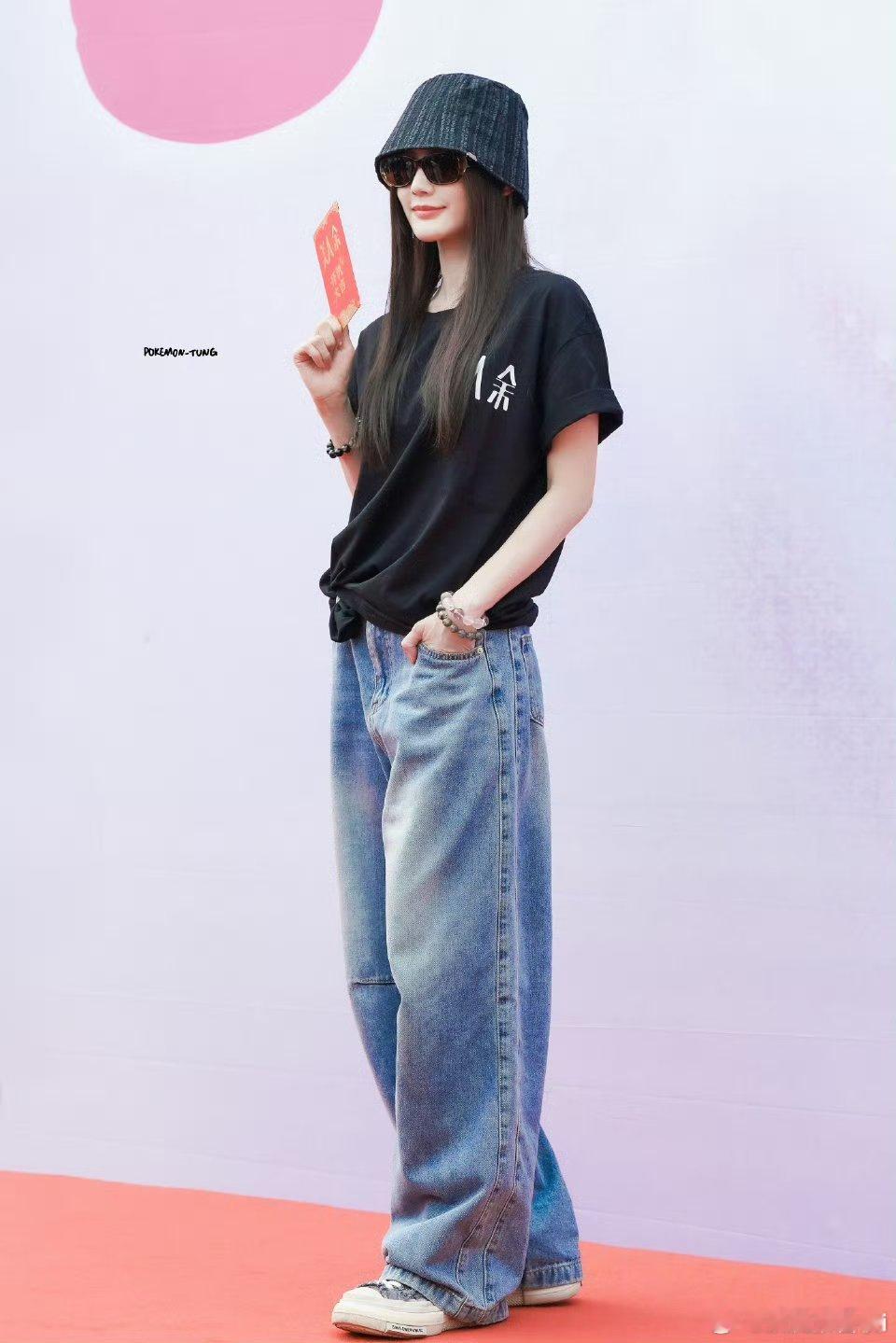 李一桐 、乔振宇 《美人余》开机了 还以为是95生  乔振宇可是童年的白月光啊 