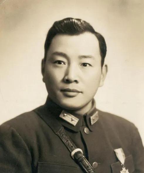 1993年2月13日，抗日战争与国共内战时代的中国国民党名将宋希濂因病在纽约逝世