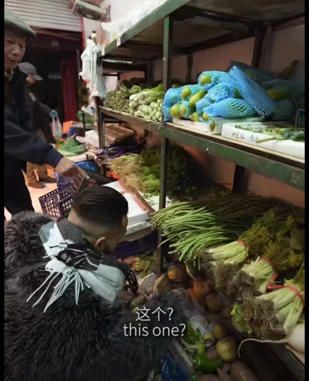 外国人用中文买东西有多搞笑 文化有差异哈哈，习惯有不同，重量要换算，想想还真是买