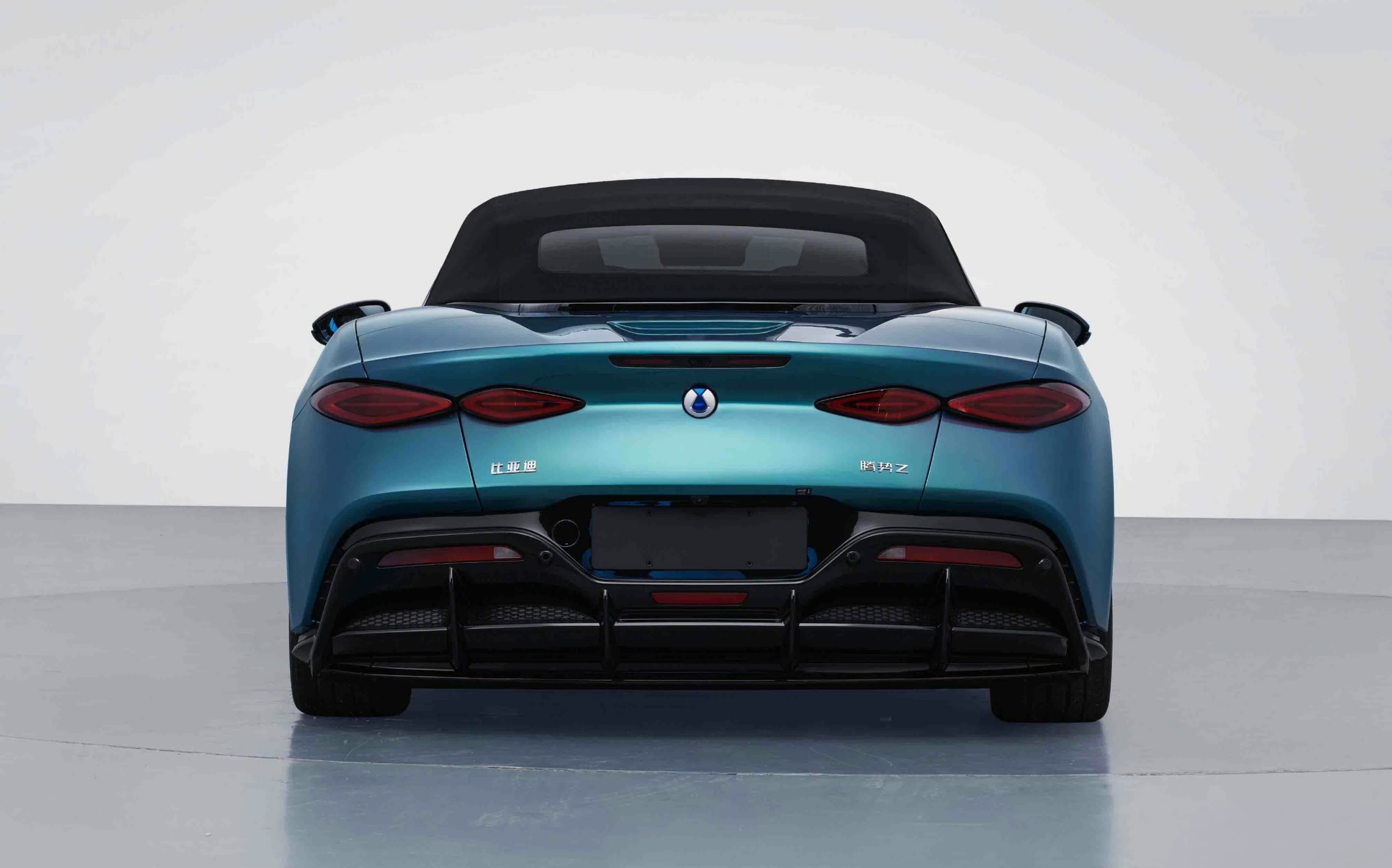 腾势Z 全系三电机！500KW/340KW/340kW而且价格很炸裂！非常炸裂！