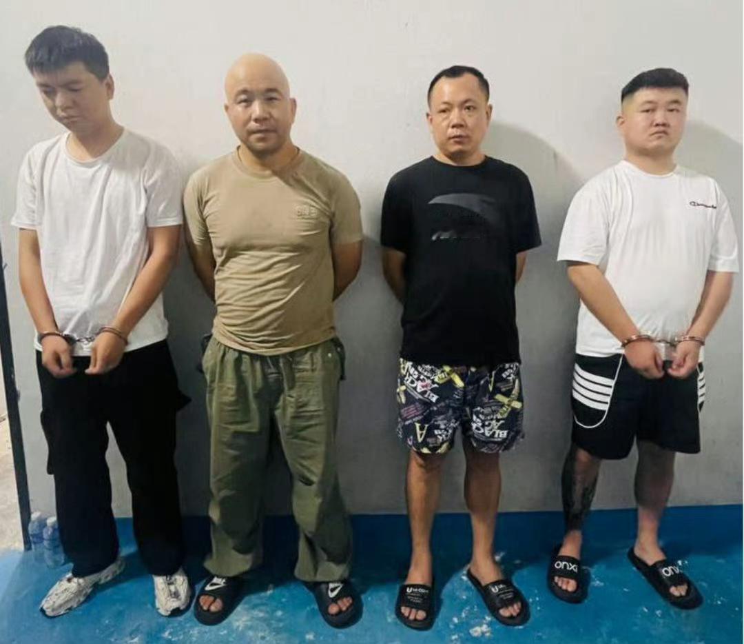 据柬媒报道：6月4日，柬埔寨金边市警方成功捣毁一个企图实施绑架勒索的有组织犯罪团