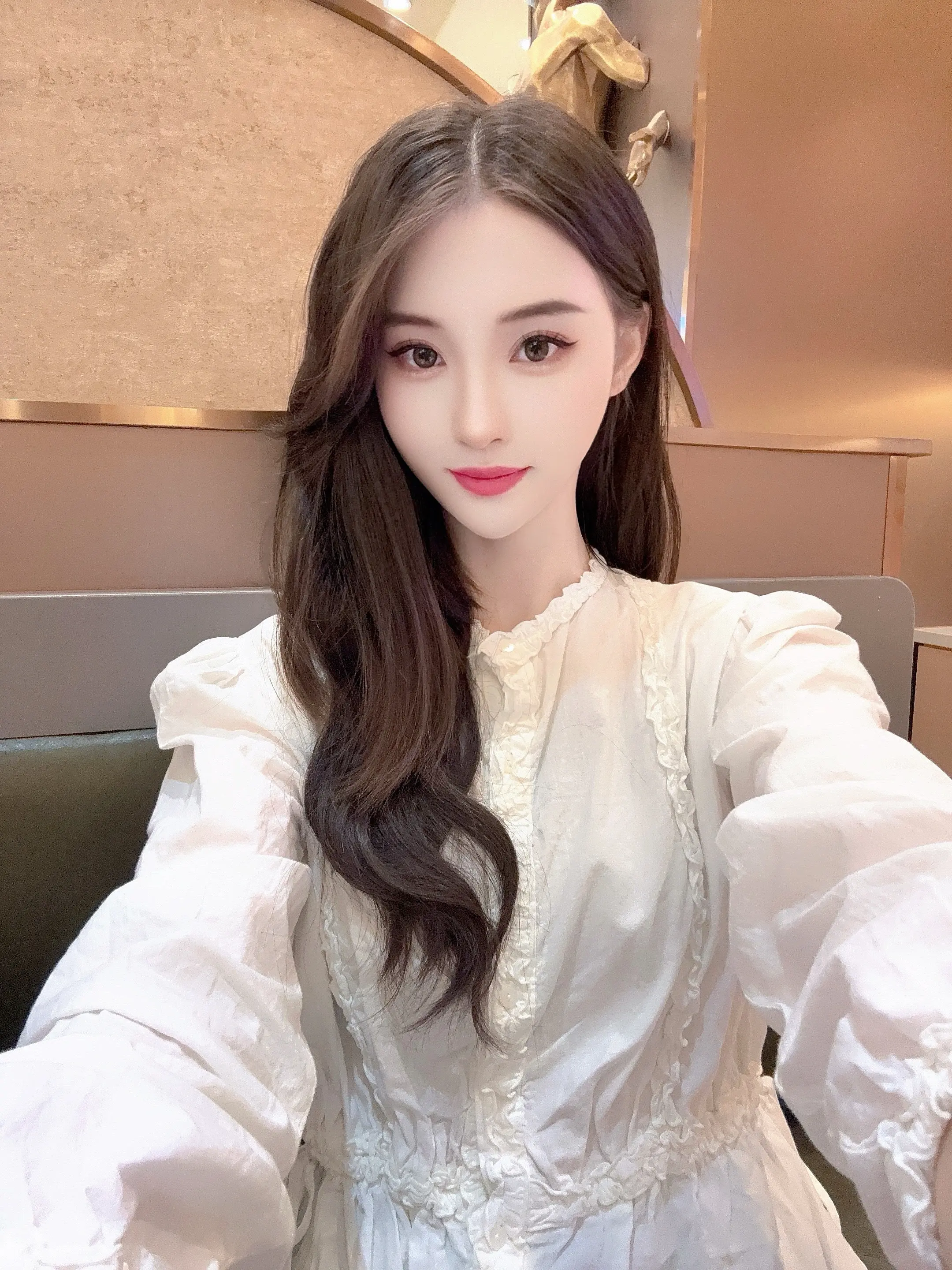 山姆溜达一圈