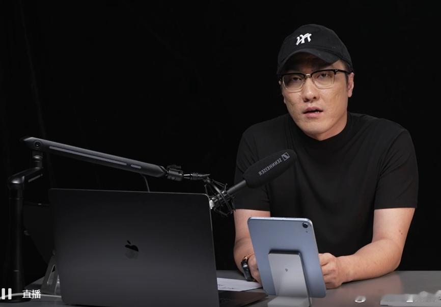 王自如回归后直播 欢迎回归，并解答网友提出的问题，​​​期待以后更好的产品。 ​