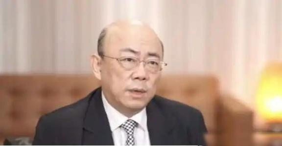 郭正亮给了台湾“最好”出路？一国两制改1个字，或可统后不驻军？这事儿真正扎人的地