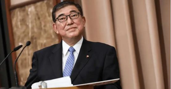 日本曾经首相石破茂最近说了句大实话：我们当年为啥非要打那场战争？
 
石破茂这句