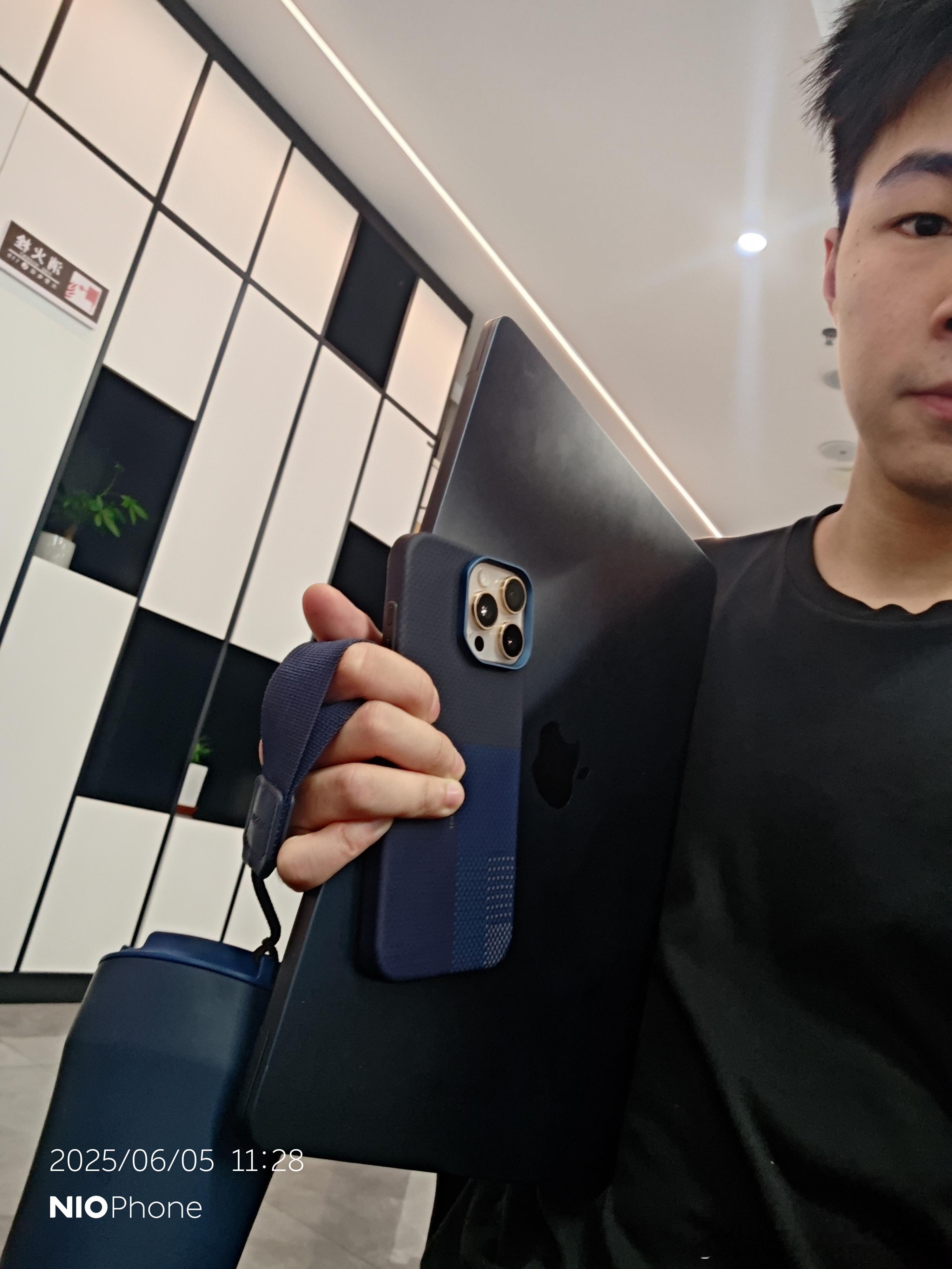最近的设备都深空蓝好久没有这种数码爱好者集邮的快乐如何看待数码产品套娃 ​​​