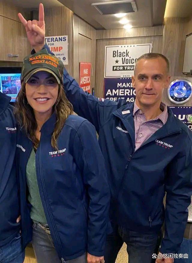 克林顿有莱温斯基，前美国国土安全部部长有莱万多夫斯基。 