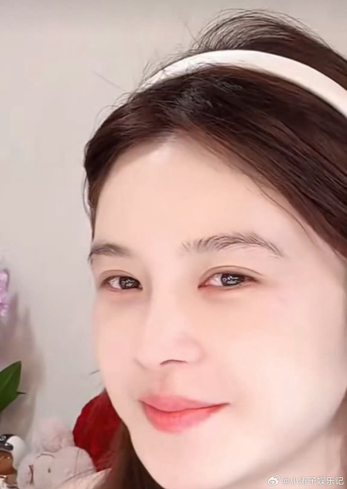 曝顶帅男演员被富婆大闹片场行 