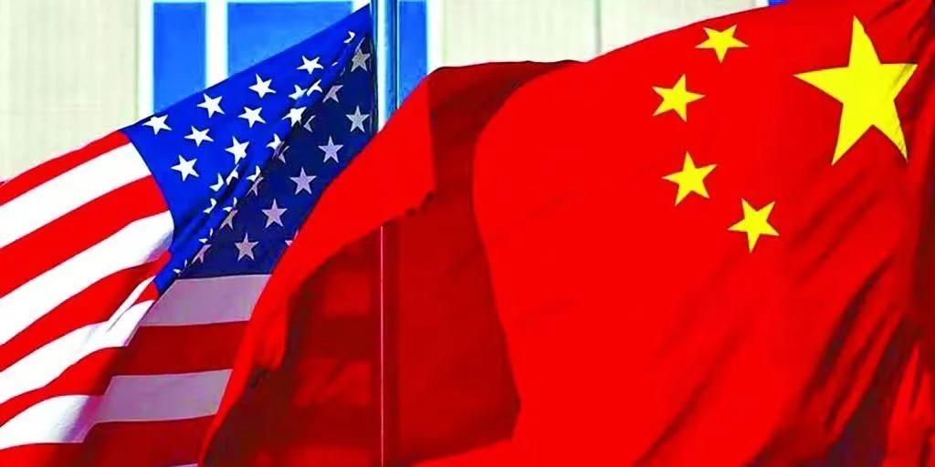 中美博弈，美国右翼对准“华裔美国人”后，岛内一些人暴露了

当前，中美博弈激烈，
