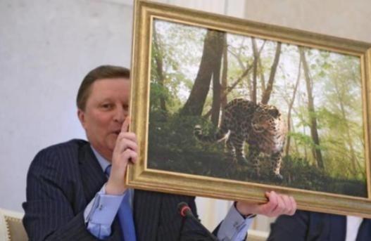 就在近日，莫斯科政治格局发生剧烈震荡，被称为“克宫二号人物”的谢尔盖·伊万诺夫彻