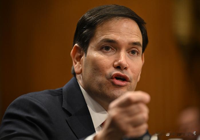 美国正式对欧盟“宣战”！鲁比奥放大招：冯德莱恩或被禁止入境
美国国务卿鲁比奥正式