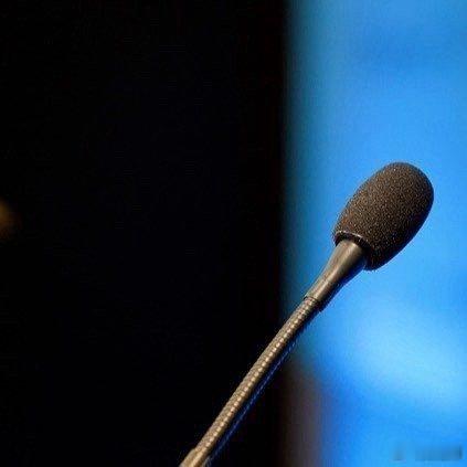 【保时捷中国回应取消多门店销售授权】6月30日，保时捷中国表示，山东济宁、江苏淮