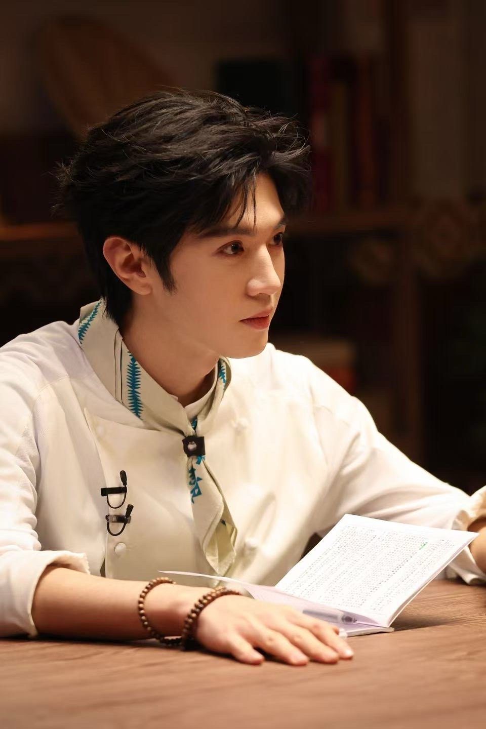 陈哲远一定是有人觊觎我的美貌大侦探别人上节目是破案，哲么甜上节目是来展示自我欣赏