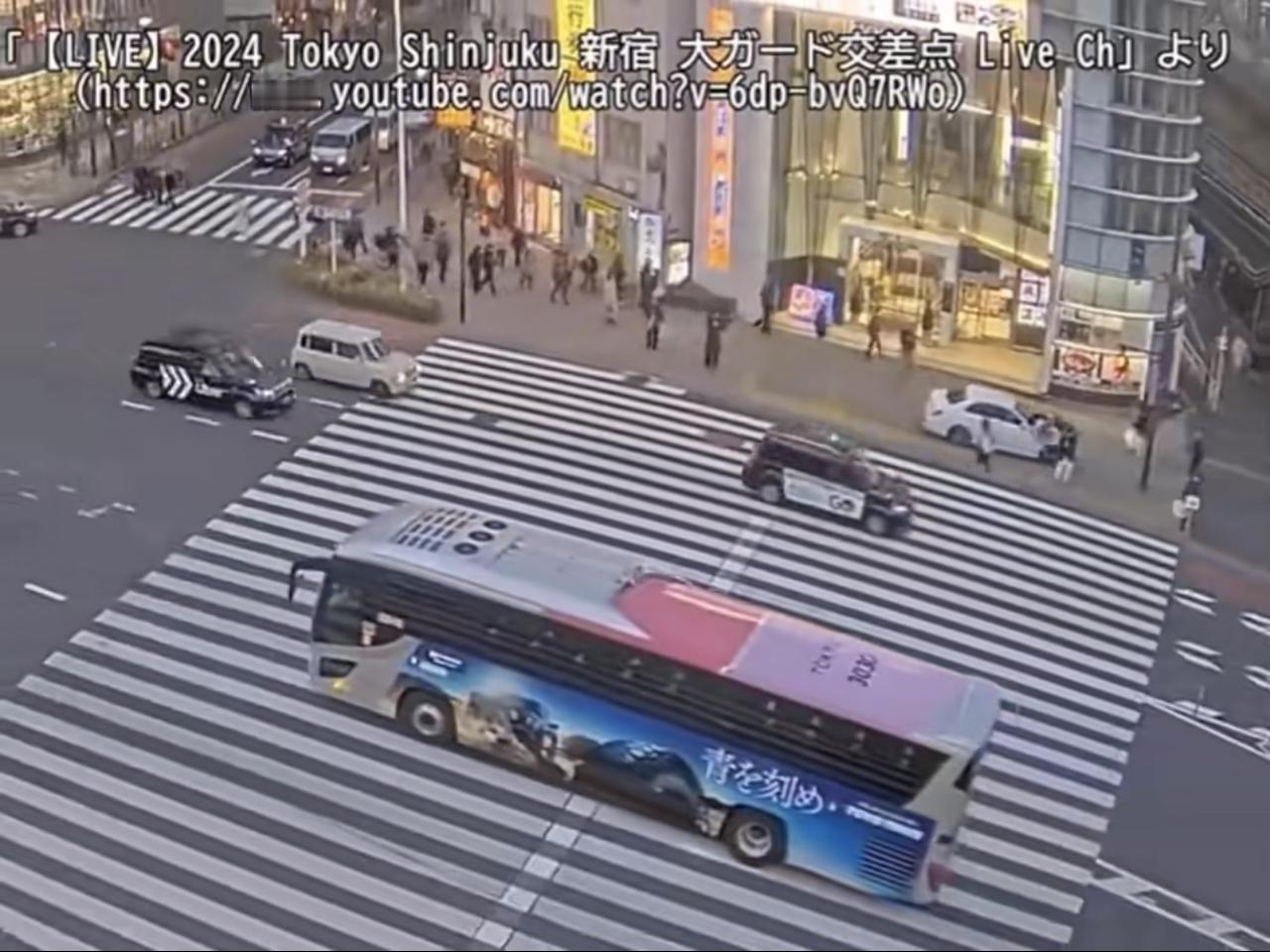 最近，一则让人揪心的消息从日本传来——两名中国公民在东京新宿区遭遇汽车撞人事件，