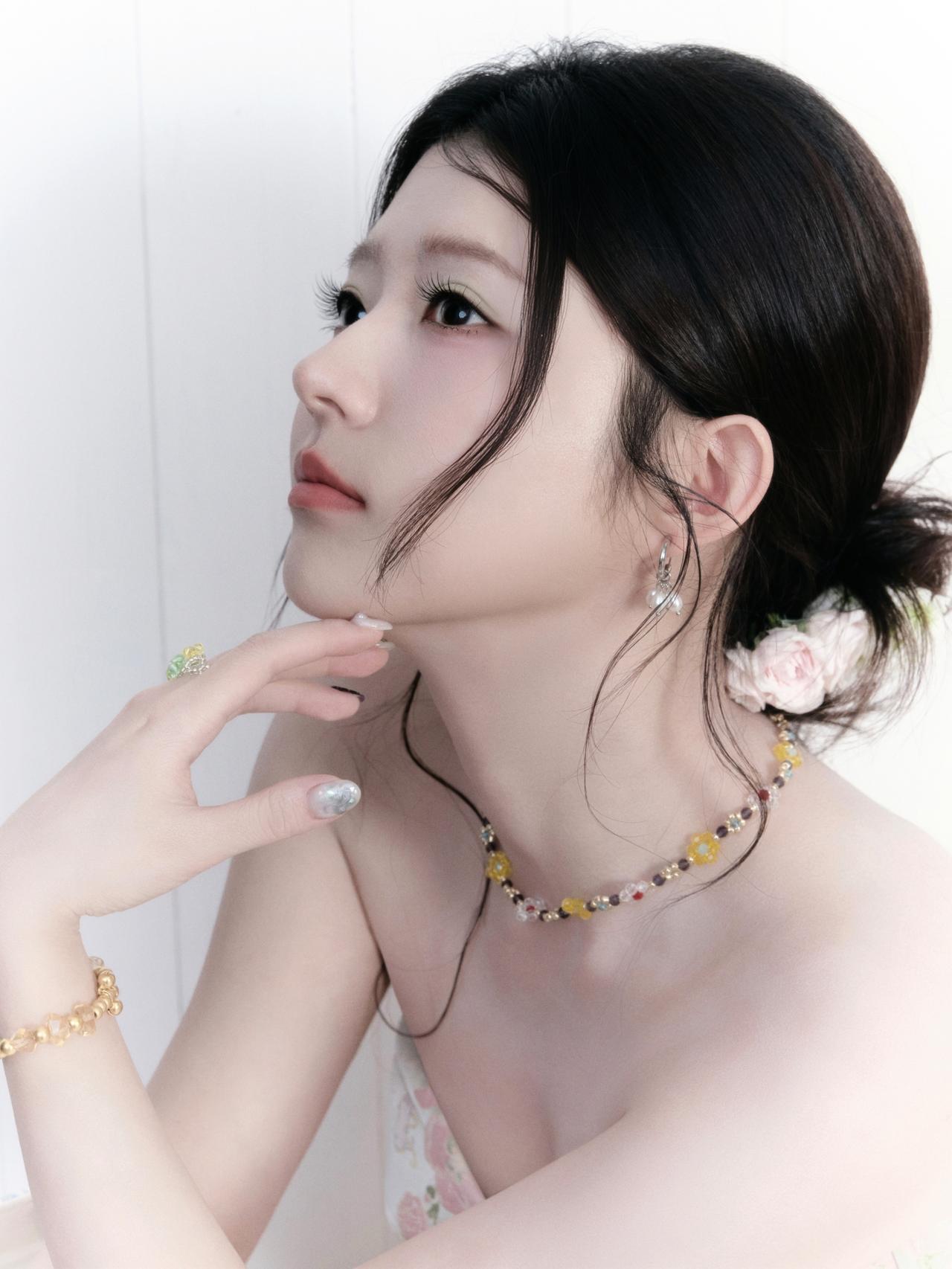 何蓝逗