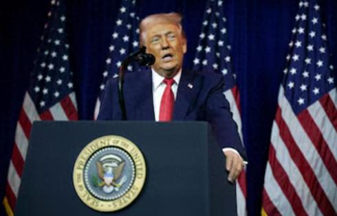 【特朗普警告共和党：中期选举输了，我就会被弹劾】美媒报道，特朗普在众议院共和党闭