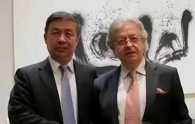 “中国现在向美国投降还来得及！再晚就要‘跪着’了，”7年前，中国专家马臣公开宣称