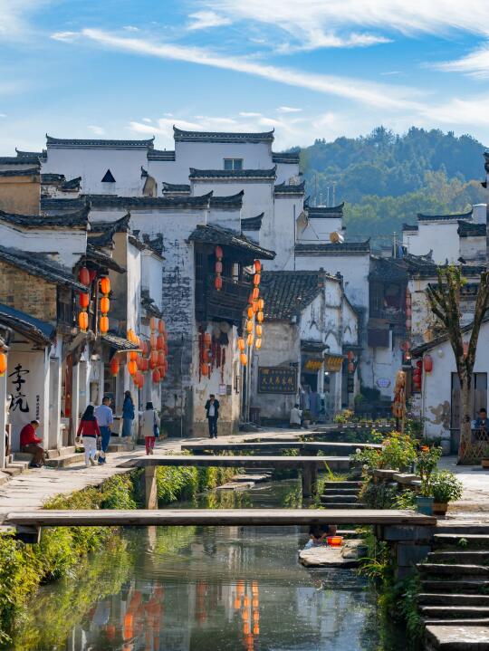 相比于苏杭，我更喜欢婺源的徽派古村‼️