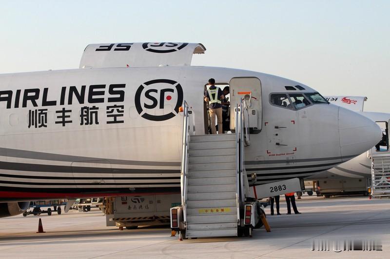 顺丰主动退出抖音电商退货业务

近日，知情人士透露，顺丰并未参与2026年抖音电