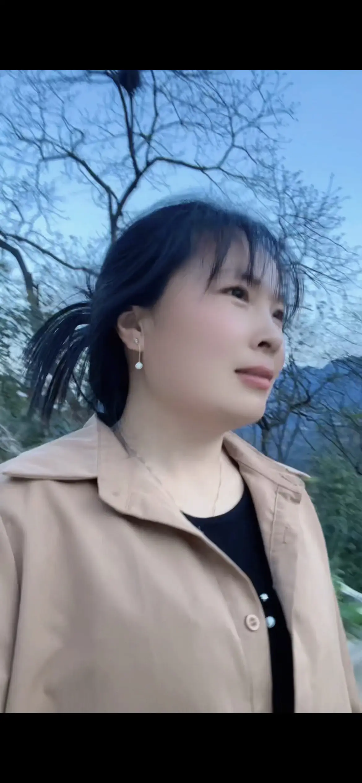 其实每个人都有每个人的痛苦，过得幸不幸福只有自己最清楚，希望以后的日子越来越好