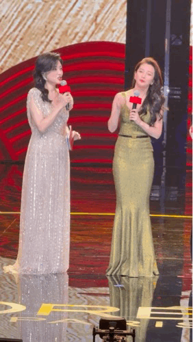 哪个女神是你的最爱周涛跟李冰冰都很有韵味！周涛 李冰冰