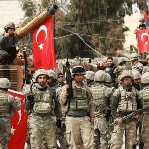 就在全世界都盯着美伊互怼的时候，一个让人没想到的事儿发生了——土耳其跳出来，不但