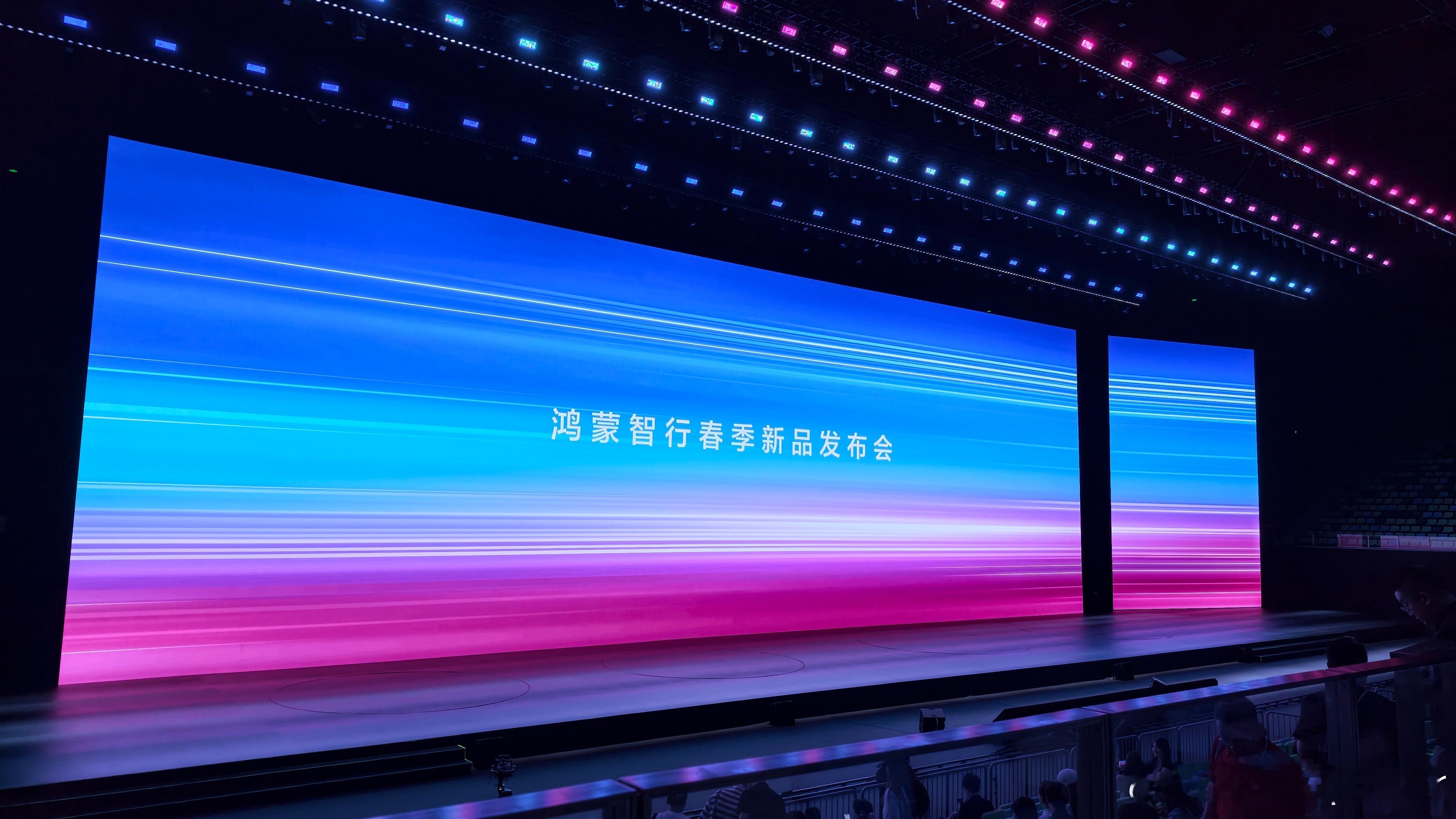 NPC的跑图能力你根本想不到，一天辗转三个城市，从北京飞深圳，再从深圳到广州，来