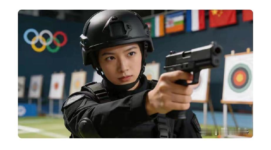 2026 年阿联酋迪拜的第七届特警挑战赛上，中国女特警封神了！射击环节，第一枪虽