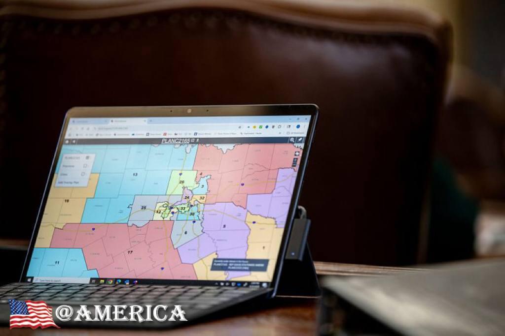 最高法院批准新的德克萨斯州国会选区地图

美国最高法院裁定支持德克萨斯州共和党人