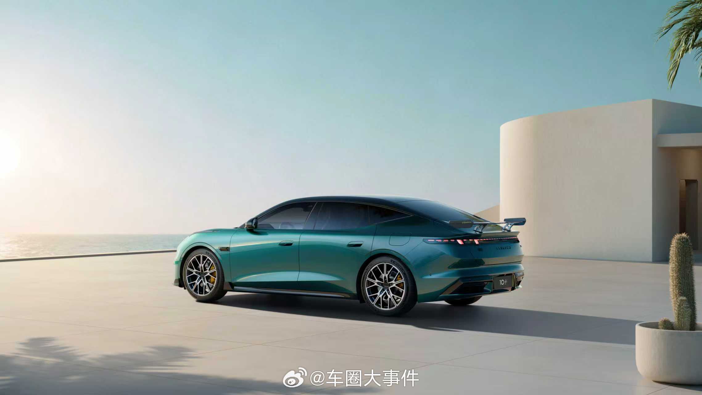 千匹马力的领克10+来了 领克10+，作为领克首款以“+”命名的纯电车型，将多年