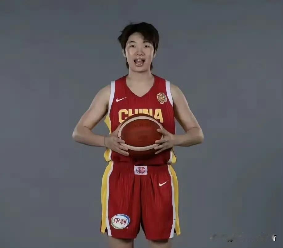 陈玉婕首场表现

女篮世界杯首场比赛，中国女篮61-94输给了美国女篮。

新任