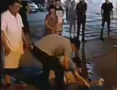 自己组局喝酒身亡，家属索赔36万被法院驳回！这一次，法律不帮“弱者”共情
 
云