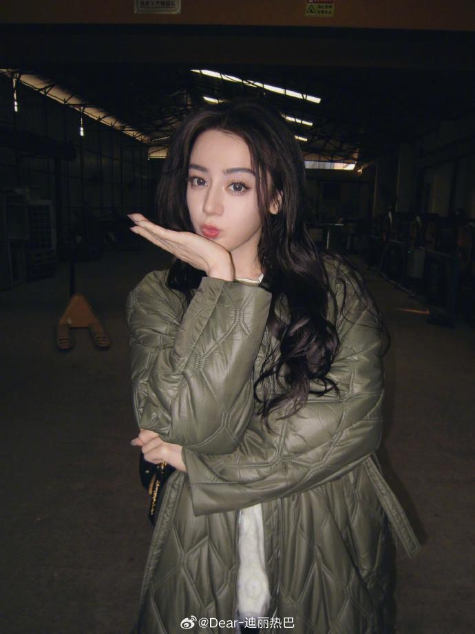 迪丽热巴比陷阱还让人沦陷被热巴的美貌击中了！比陷阱还让人沦陷的魅力，每次出现都让